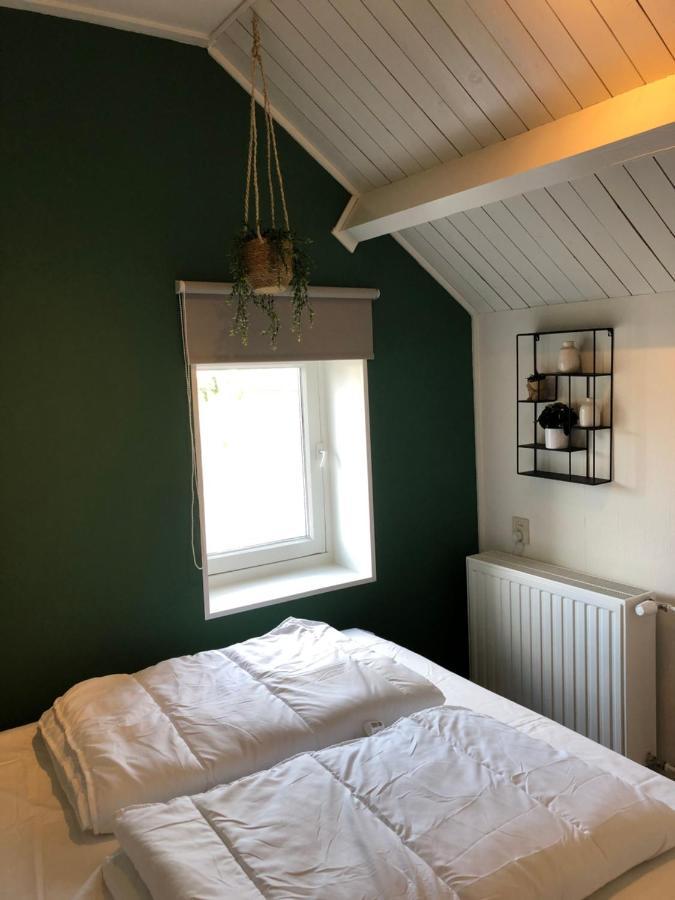 Huisje Op Den Diek Sint Kruis Exteriör bild