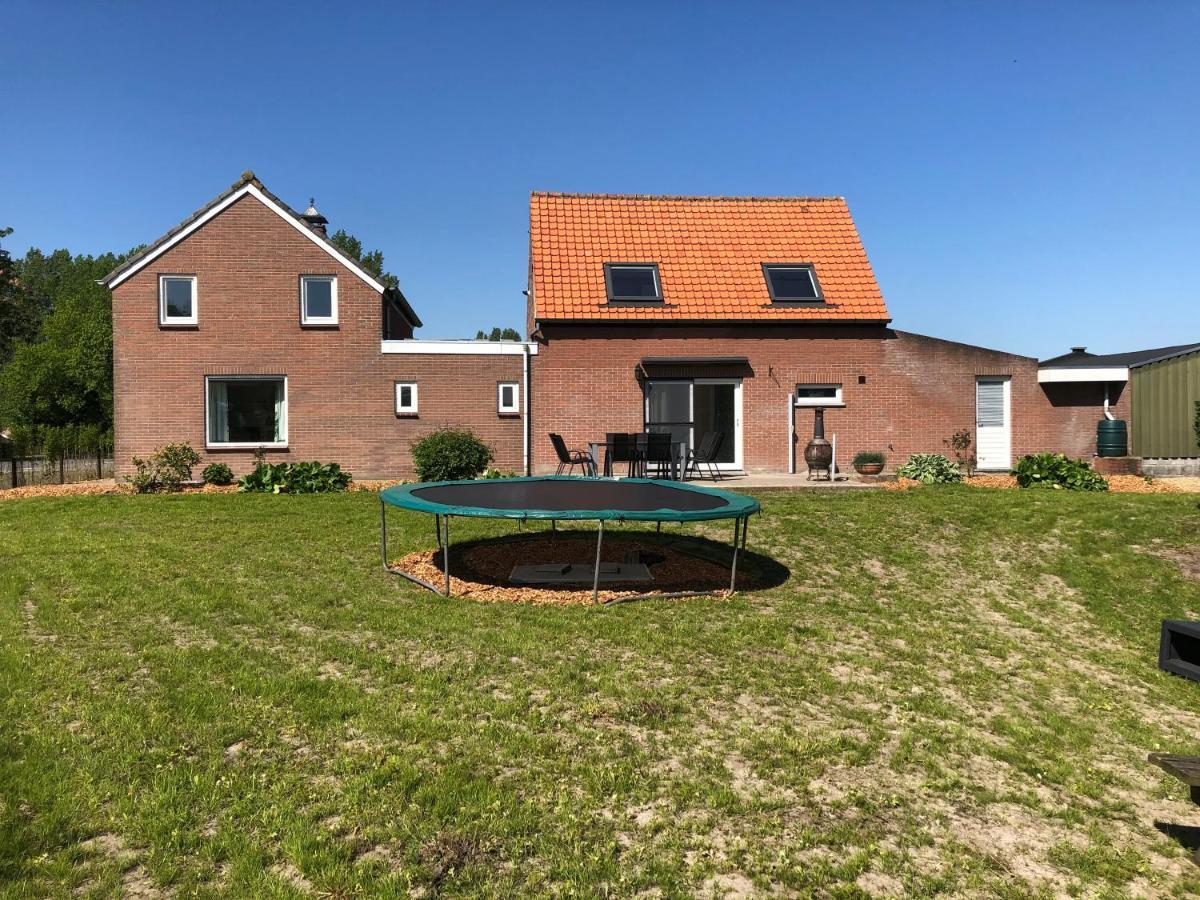 Huisje Op Den Diek Sint Kruis Exteriör bild