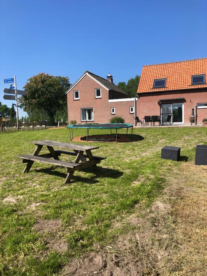 Huisje Op Den Diek Sint Kruis Exteriör bild
